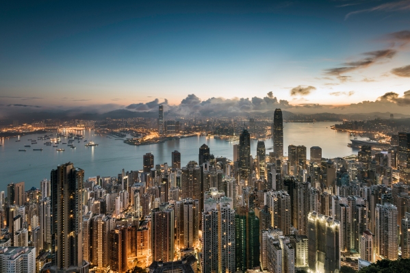 Hong Kong shows desire to be crypto hub with new regulation • TechCrunch
