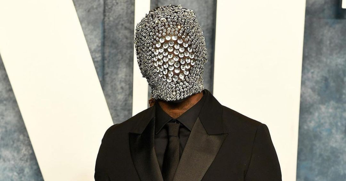 Offset Wore a Kanye West-Like Crystal Encounter Mask to the Vanity Honest Oscars Afterparty