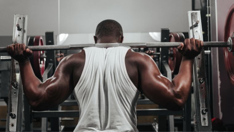 Low-Bar vs. High-Bar Squats: What’s the Best Lower-Body Builder for You?