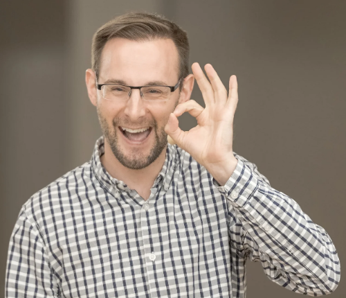 Chäller Comedy, Comedian | Komödiant Schweiz
