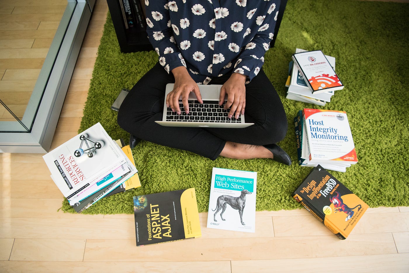 A Symphony of Perspectives: Understanding the Mind of the Reader