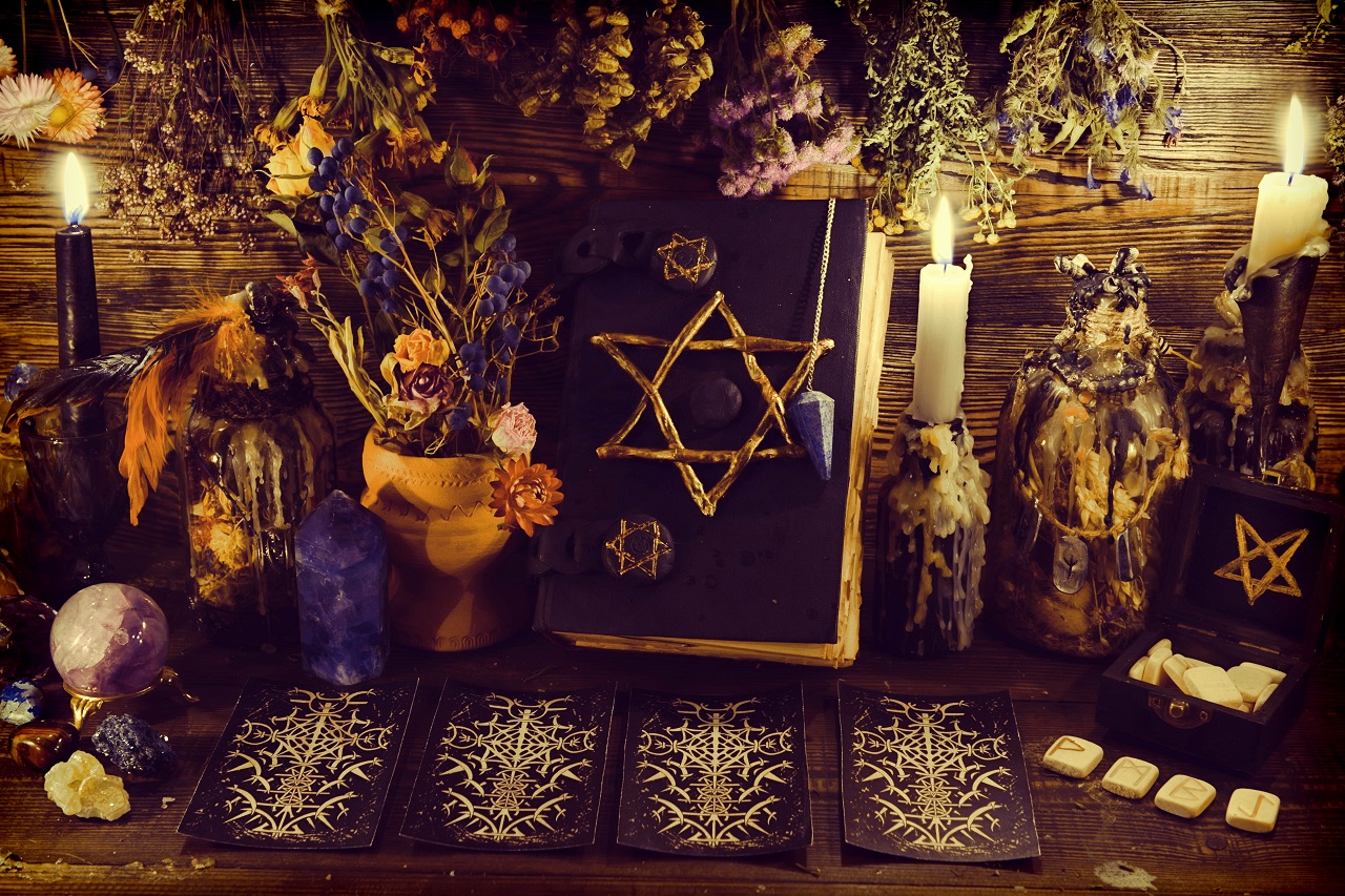Vashikaran Specialist Near me – +91-9988999986