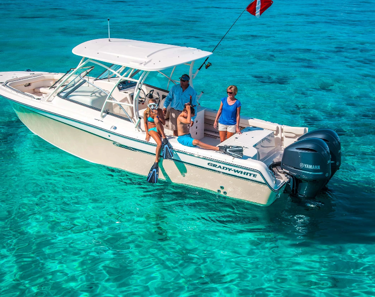 Experience Unforgettable Family Boating Fun in the Florida Keys