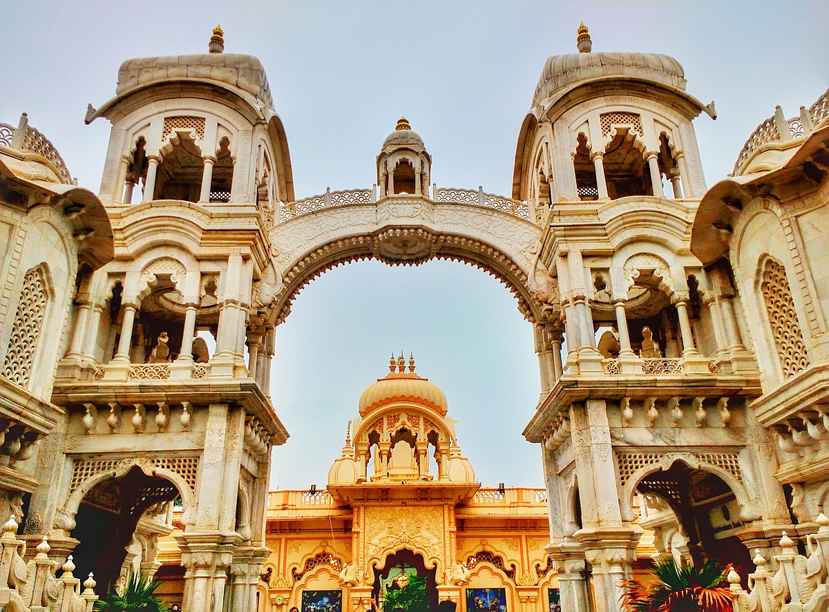 Varanasi to Vrindavan: A Divine Trail through Braj Bhoomi